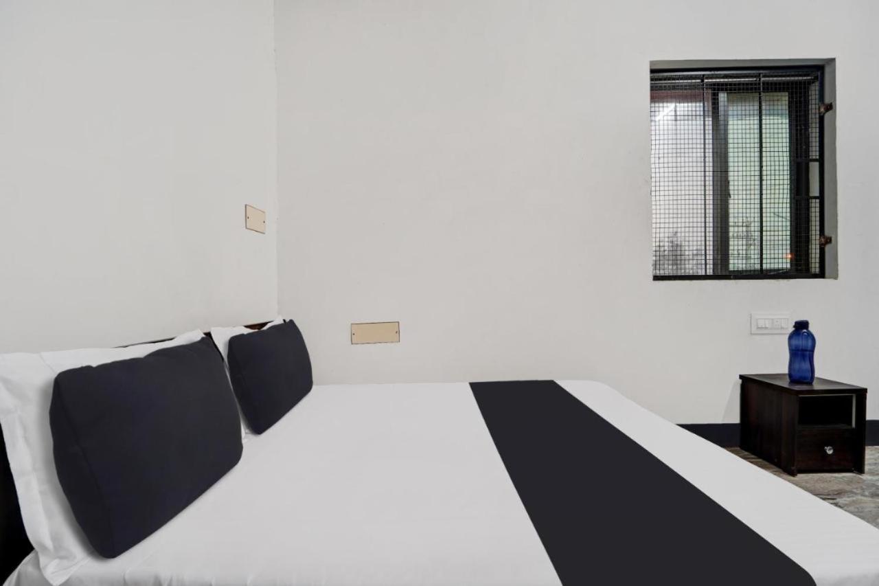 Queen D Tower - By Grands Inn Hospitality Tallākulam Exterior foto